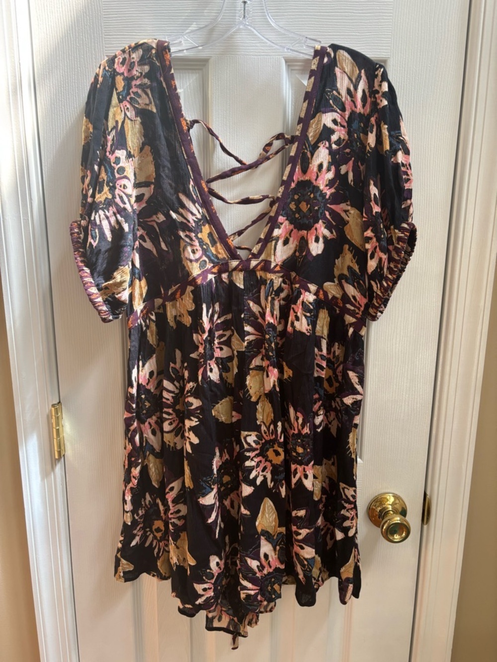 Free People Woman’s Metal Tag Black Floral on the Edge Romper, Size M, EUC - Picture 3 of 5
